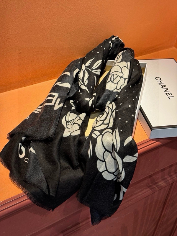 ブランドマフラー素材ディテール